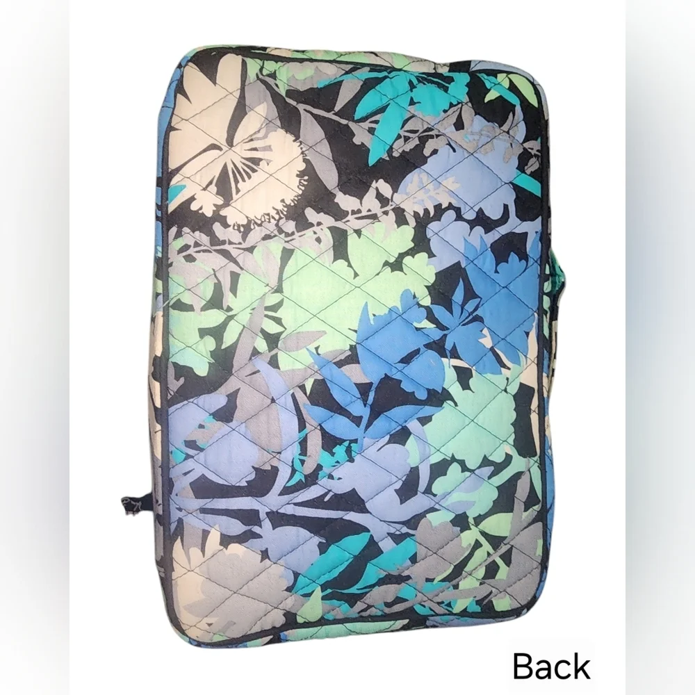 Vera Bradley Large Blush & Brush Makeup Case, Camofloral​ - Picture 2 of 8